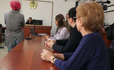 В Актобе началось громкое судебное разбирательство по делу о захвате заложников