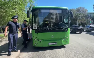 В Талдыкоргане водитель автобуса насмерть сбил 14-летнюю девочку