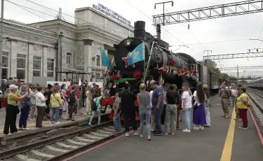 Жеңіс пойызы: майданға жүк жеткізген көлік қайта қалпына келтірілді