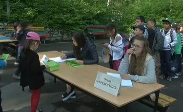 Летние каникулы: где и как отдохнут школьники в Казахстане в 2025 году