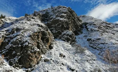 Заблудившихся туристов спасли в горах Алматы