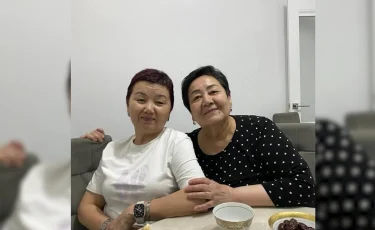 Он остался там один: подруга погибшей в аэропорту Египта казахстанки, обратилась к властям