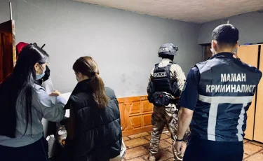 Уральская "клубничка": полиция накрыла притоны для занятия проституцией (видео)