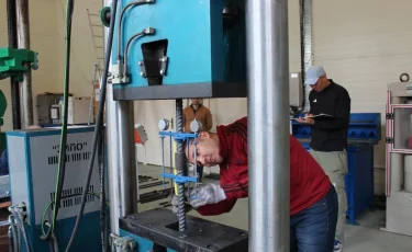 В Казахстане тестируют арматуру для сейсмически активных регионов