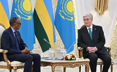 Касым-Жомарт Токаев провел переговоры с Президентом Руанды Полем Кага