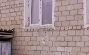 Несиеге алған зат жанып кетті: атыраулықтар үзілген тоқ желісін ауыстыруды талап етіп отыр