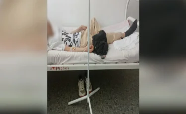 Подростка жестоко избили одноклассники