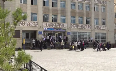 Прощание со школой: нужны ли выпускникам пышные праздники