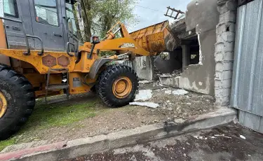 В Алматы усилен контроль за незаконным строительством
