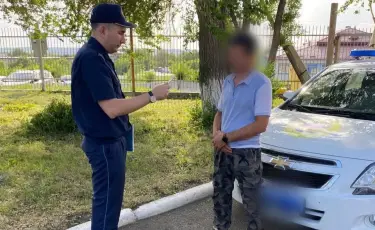 Өскеменде заңсыз такси қызметін көрсеткен шетелдік ұсталды