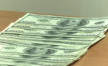 28 маусымда Алматы мен Астанада доллар мен еуро қанша теңгеден сатылып жатыр