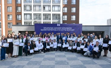 БАҚ қызметкерлеріне ҚР Президентінің атынан баспана сертификаттары табысталды