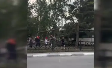 Автобус с пассажирами попал в ДТП в Костанае
