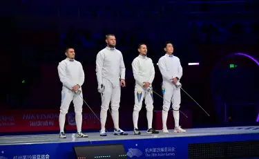 Казахстанские шпажисты вышли в финал чемпионата Азии