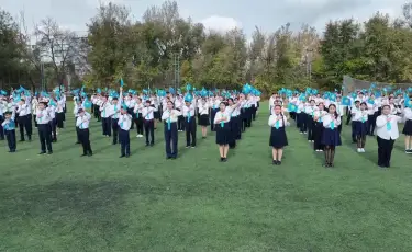 Қауіпсіздік, білім беру және қолжетімді көмек: Қазақстанда балаларды қолдау қалай жүзеге асып жатыр
