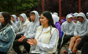 TikTok: Алматыда жастарға арналған тегін мектеп ашылады