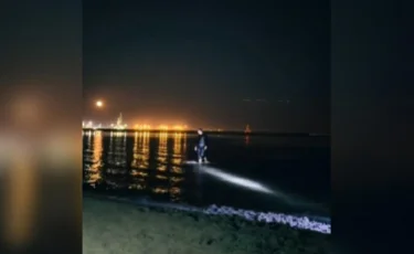 Когда море по колено: жителей Мангистау штрафуют за купание в пьяном виде