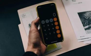 Скрыть не удастся:  когда налоговая начнёт видеть ваши переводы