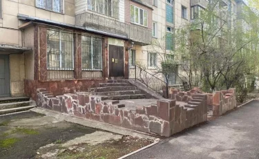 Алматыда заңсыз салынған кезекті нысан сүрілді