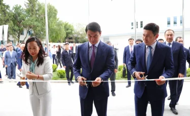 Алматы әкімі Zhetysu жаңа логистикалық терминалының ашылуына қатысты