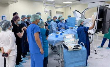 Прорыв в кардиологии: в алматинской больнице начали имплантировать безэлектродный кардиостимулятор нового поколения