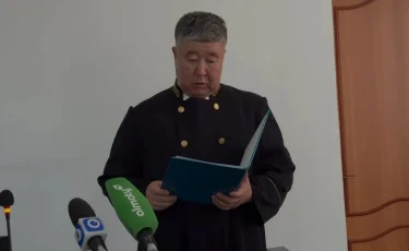 Анамызды өлтірген адам, өмір бақи бізді ұрған: әкесіне қатысты үкіммен балалары келіспейді