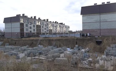 Обманутые дольщики: в Костанае строительную компанию подозревают в мошенничестве