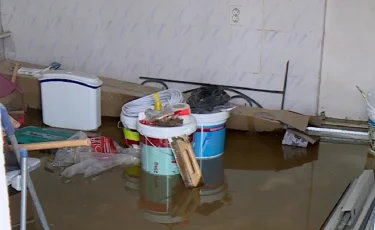 Шымкенттіктер су астында қалды: әкімдік неге үнсіз отыр