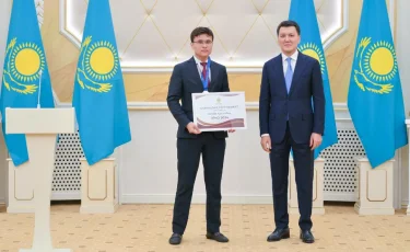 Казахстанский школьник стал лучшим физиком Европы