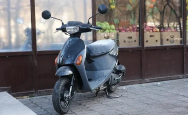 В Костанайской области школьник сбил учительницу на мотоцикле