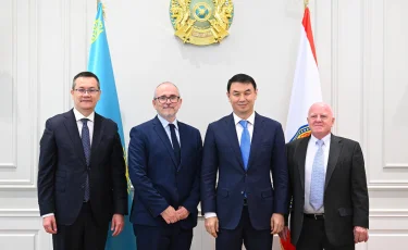 Дархан Сатыбалды Алматыны ғылыми және білім беру хабы ретінде дамыту жайын Coventry University басшылығымен талқылады