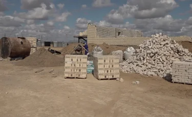 Атырауда қайтарылған активтер есебінен мектеп, интернат және емхана салынып жатыр