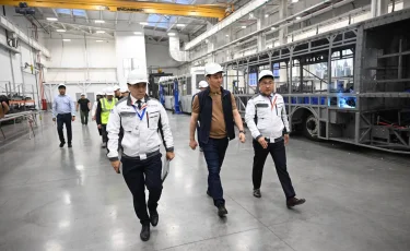 Алматы әкімі Hyundai Trans Auto зауытының жұмысымен танысты