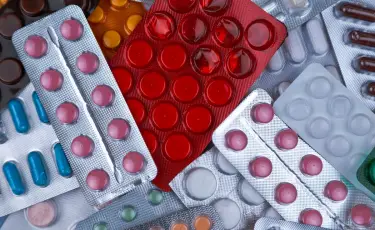 Жалған рецепт: Медицина қызметкерлерінен құрылған ұйымдасқан қылмыстық топ ұсталды