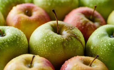 В Правительстве рассказали про нехватку ассортимента местных яблок