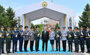 Қазақстанға адал қызмет етуге ант етемін: 14 үздік түлек офицерлік шен алды
