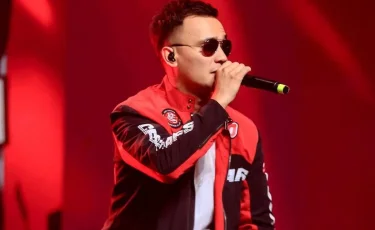 Али Окапов оценил таланты 17 стран на Voice of Turan