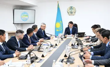«Шағымға жеткізбеңіздер»: Алматы әкімі коммуналдық кемшіліктерді дер кезінде жоюды талап етті