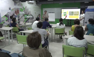 Ерекше бала тәрбиелеп отырған аналарға қолдау қажет - қор өкілдері