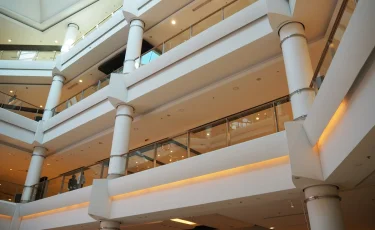 Елімізде ірі сауда орындарына міндетті сақтандыру жүйесі енгізілді