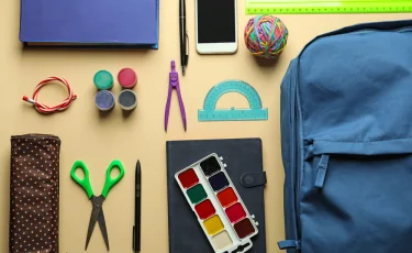 Форма, обувь и рюкзак: казахстанцам помогут бесплатно подготовиться к школе