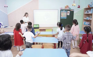 Балақайлар мектебі: бірінші сыныпқа баратын 90 мыңға жуық бала даярлық курсынан өтеді