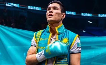 Экс-чемпион мира Данияр Елеусинов проведет бой в США