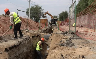 Комфорт в каждый дом: как в Наурызбайском районе решают проблемы с водой, школами и медпомощью