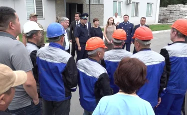 Алматының Жетісу ауданында қанша ірі және орта кәсіпорын жұмыс істейді