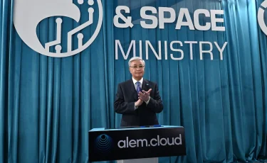 Президент суперкомпьютерді іске қосу рәсіміне қатысып, отандық ЖИ жобаларымен танысты