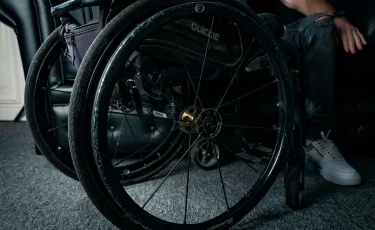 Ақтауда мүгедек жандарды көлік қағып кетті