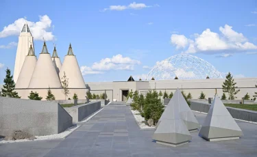 Ермек Көшербаев Абай ауданындағы мерейтойға дайындық барысын тексерді