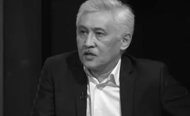 Алматы жұртшылығы Мұхтар Түменбайды ақтық сапарға шығарып салды