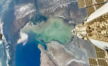Каспий с орбиты: невероятный кадр от российского космонавта